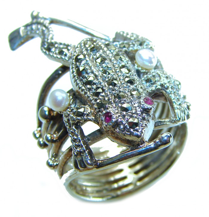 Lucky Frog Authentic Sapphire .925 Sterling Silver Ring size 7 1/4