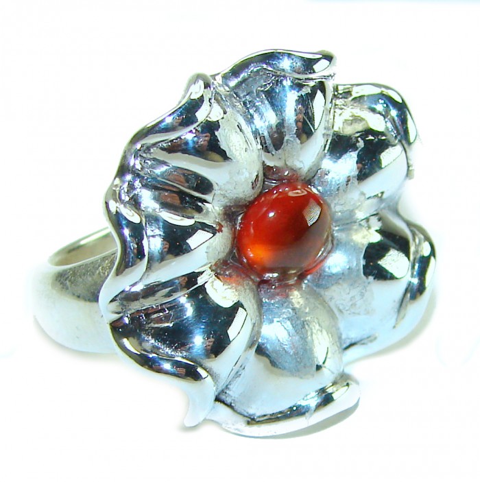 Natural Beauty Garnet .925 Sterling silver Italy Made ring s. 7