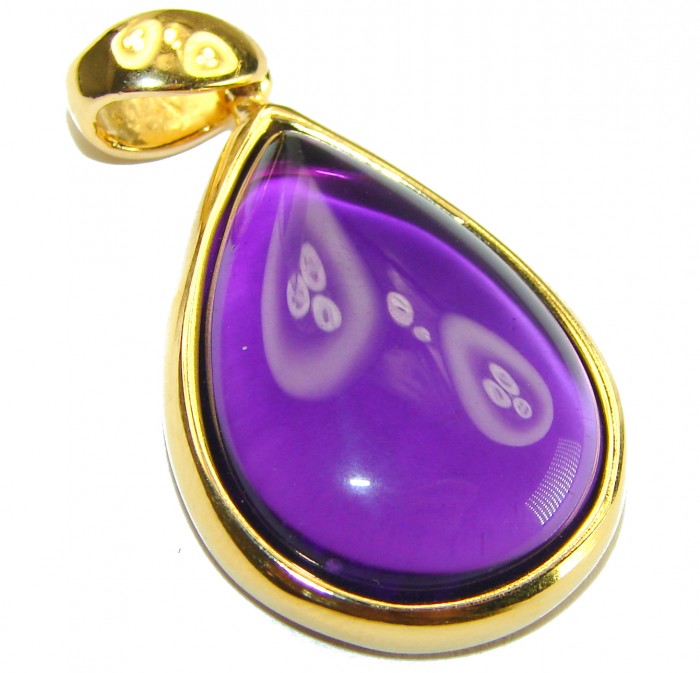 Beautiful Simplicity 14.5 carat Amethyst 14K Gold over .925 Sterling Silver handcrafted Pendant