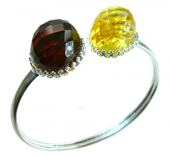 Luxurious Color-changing natural 18.9 carat faceted Baltic Amber .925 Sterling Silver handmade bangle Bracelet - video