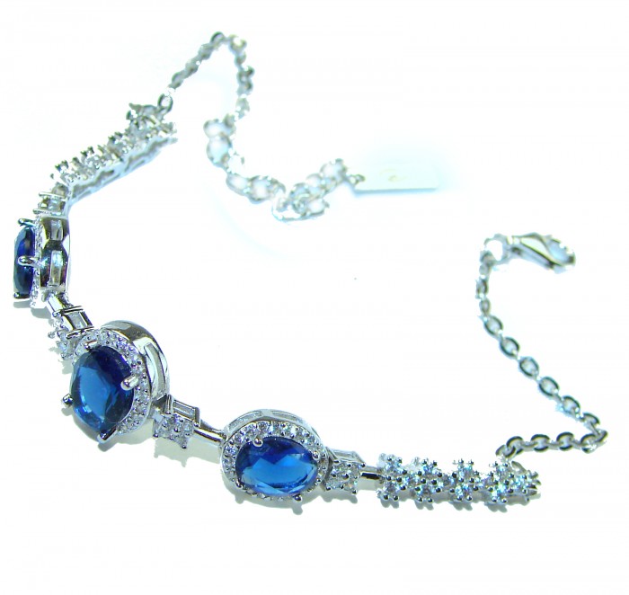 Luxurious 3.4 carat Sapphire .925 Sterling Silver handcrafted Bracelet