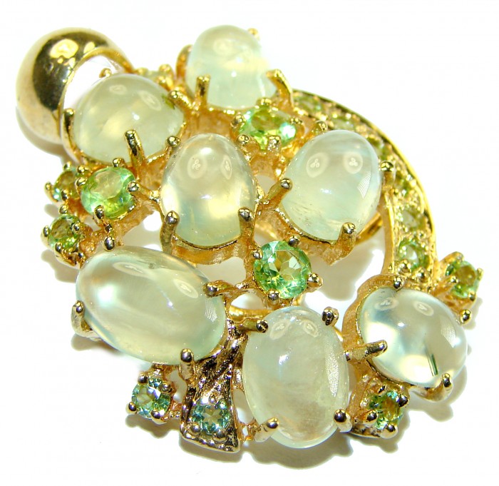 Wise Bliss Authentic 18.6 carat Prehnite 18k Gold over .925 Sterling Silver handmade Pendant