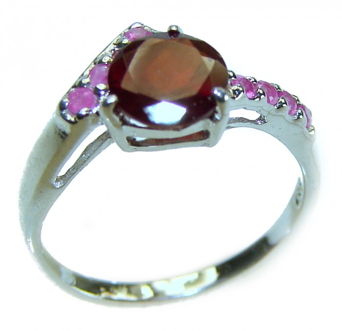 Rose Garden 2.5 carat Authentic Garnet .925 Sterling Silver handcrafted Ring size 6 1/4