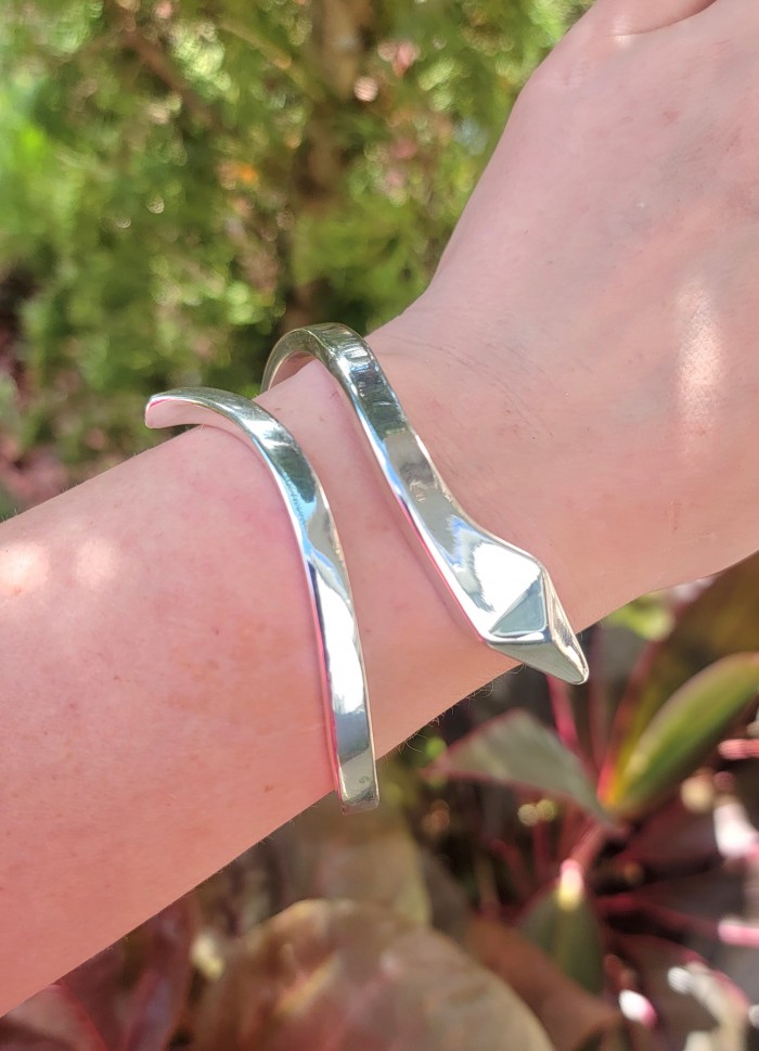 Snake - highly polished Italy made Bracelet in best quality .925 Sterling Silver