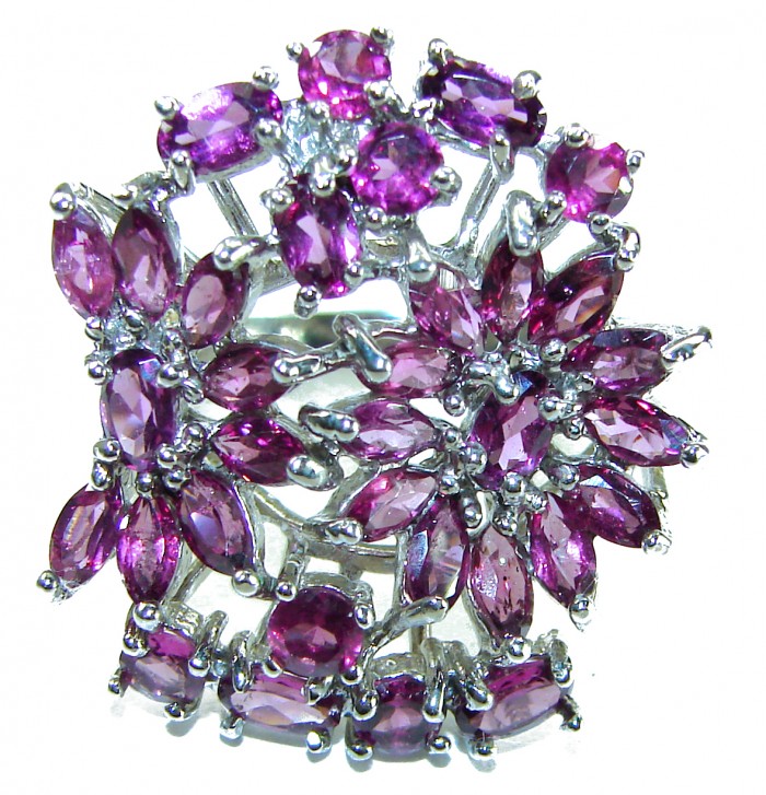Rose Garden 10.5 carat .925 Sterling Silver handcrafted ring; s. 9