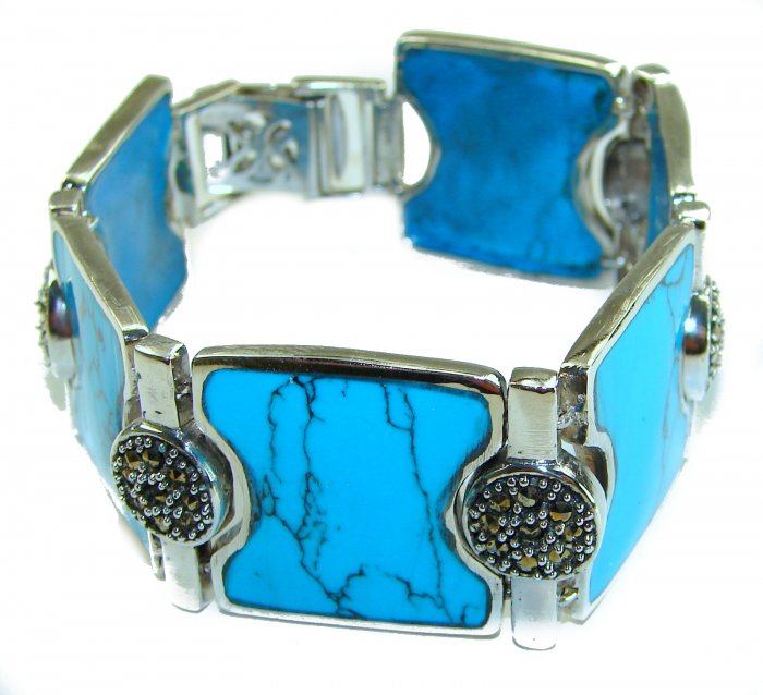 Luxurious one of a kind 65.8 carat Sleeping Beauty Turquoise .925 Sterling Silver handmade Bracelet - video
