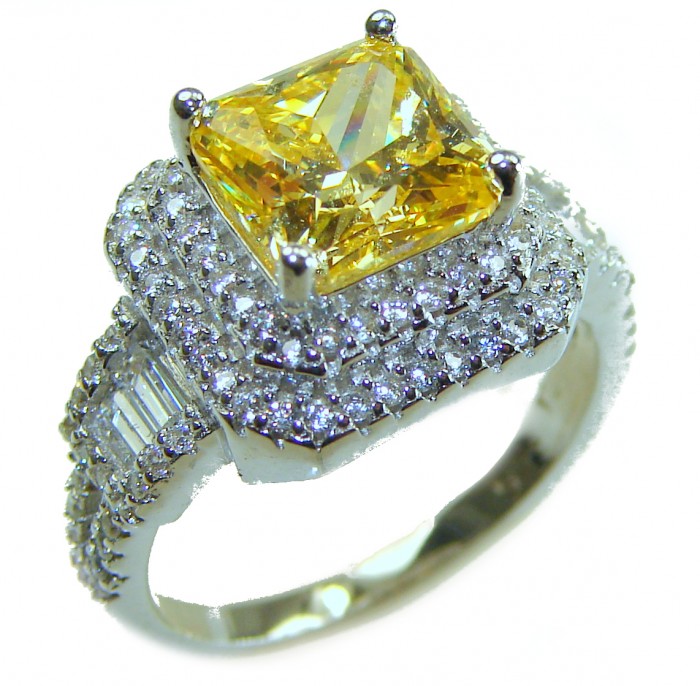 Splendid princess cut 6.2 carat yellow Sapphire .925 Sterling Silver brilliantly handcrafted ring s. 7