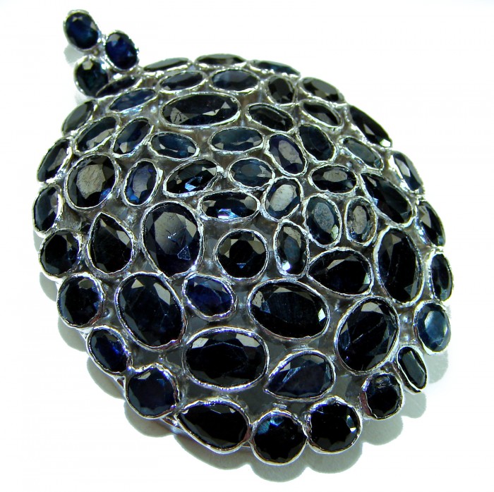 Vintage Design - 35.2 carat deep blue Sapphire .925 Sterling Silver handcrafted PENDANT and Brooch