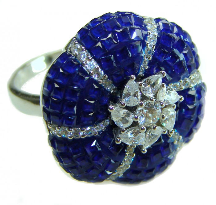 Born to Glam 22.2 carat natural Sapphire .925 Sterling Silver Perfectly handcrafted Ring s. 6 1/4