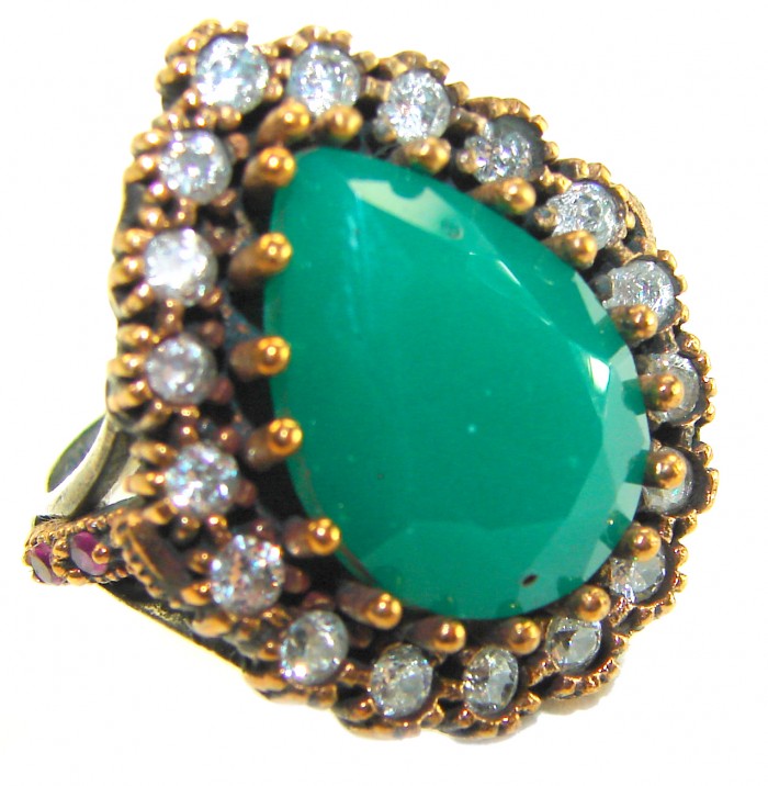 Victorian Style 24.5 carat Emerald & White Topaz Copper over Sterling Silver ring; s. 9