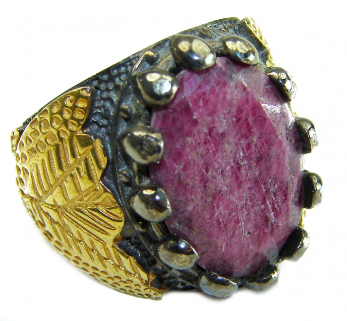 VINTAGE Beauty 18.9 carat natural Kashmir Ruby 18K Gold Black Rhodium over .925 Sterling Silver Huge handcrafted Ring s. 8 1/4