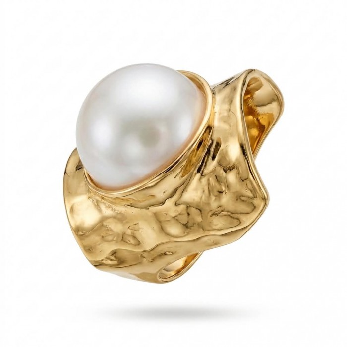 Luxurious Pearl brilliantly handcrafted Golden ring s. 7 adjustable