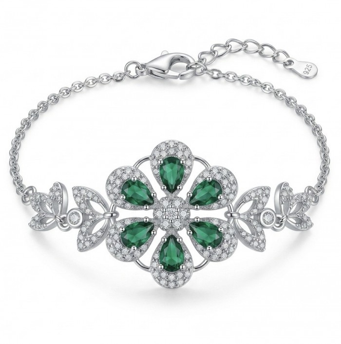 Giovanna - Authentic 7.9 carat Colombian Emerlad .925 Sterling Silver handcrafted Statement bracelet