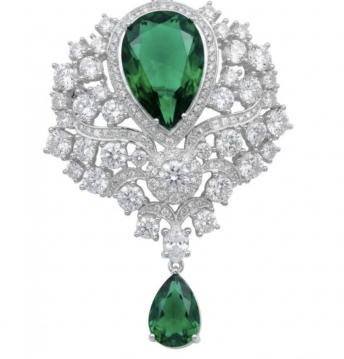 Heirloom Genuine 18.5 carat Colombian Emerald .925 Sterling Silver handmade Pendant - Brooch