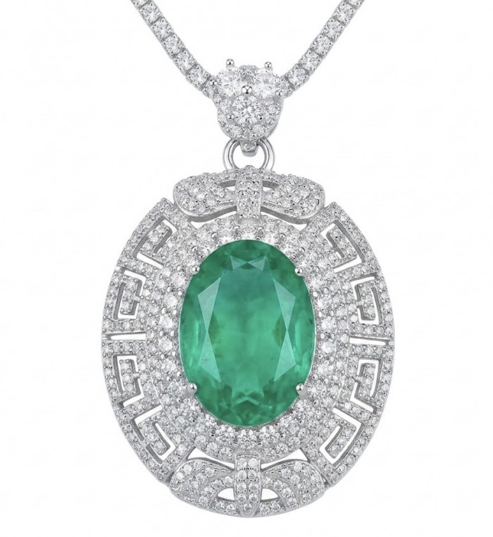 Colombian Briliance - oval cut 22.7 carat Emerald .925 Sterling Silver handcrafted necklace