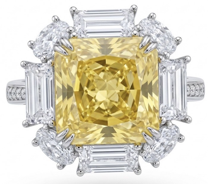 Art Deco - Luxurious asscher cut 15.7 carat Yellow Sapphire rhodium over .925 Sterling Silver handcrafted Ring s. 6