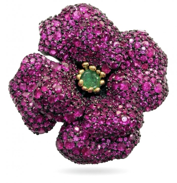 Black Label Collection - Retro Style - Rose Genuine 42.5 carat Ruby 2 tones .925 Sterling Silver dipped in rhodium handmade Pendant - Brooch