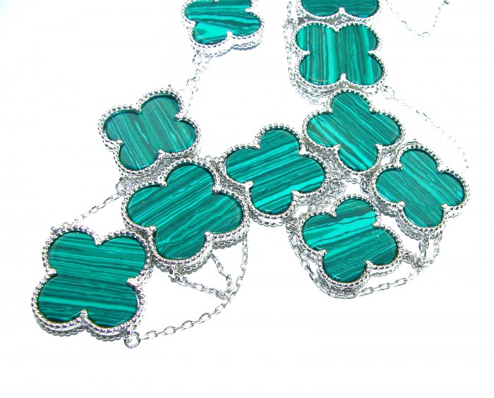 44 inches Outstanding authentic inlay Malachite Lucky Four Leaf Clover .925 Sterling Silver necklace - Close-up of Malachite Lucky Four necklace with silver chain detailing.