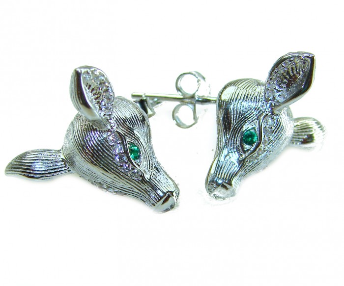 Deer'S Head 0.7 carat Emerald .925 Sterling Silver handmade Statement earrings - Deer's head earrings, emerald eyes, front view, sterling silver detail.