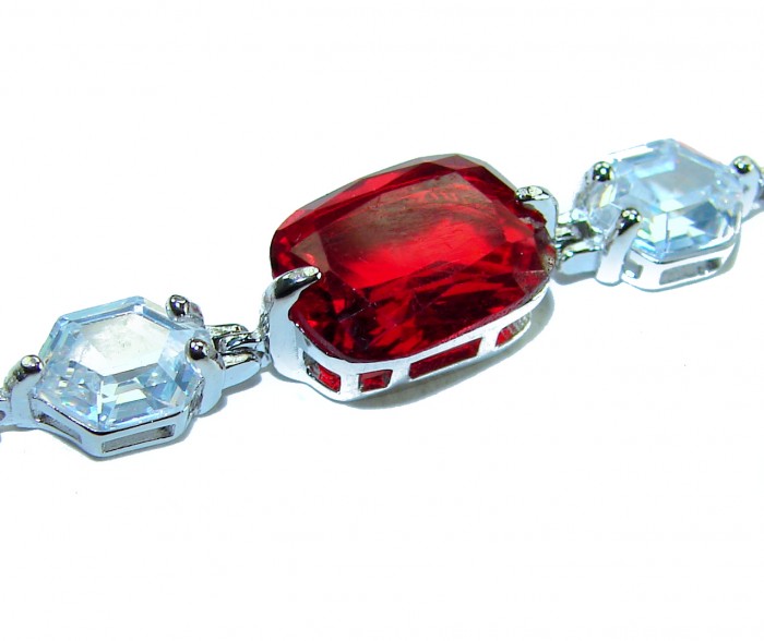 Serenity 42.5 carat genuine Coral Emerald .925 Sterling Silver handmade Statement Bracelet - Close-up of Serenity 42.5 ct Coral Emerald in sterling silver setting.