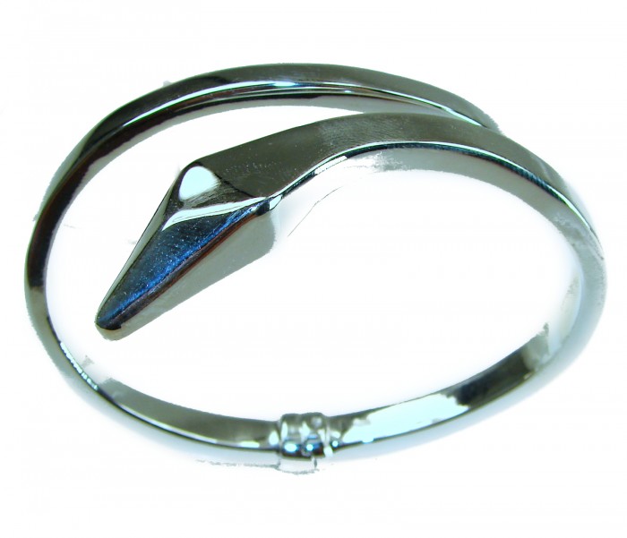 Snake - highly polished Italy made Bracelet in best quality .925 Sterling Silver - High-polish snake bracelet, Italy-made, top view showing detail.