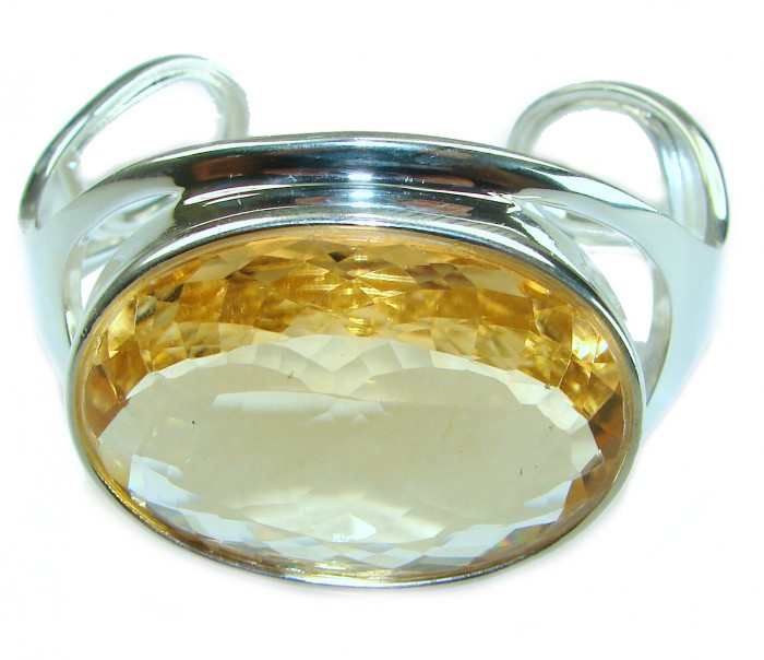 Simplicity 87.5 carat Genuine Lemon Quartz handcrafted .925 Sterling Silver Bracelet / Cuff - Close-up of handcrafted Lemon Quartz bracelet with silver setting.
