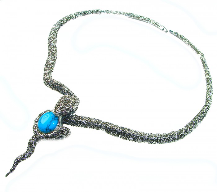 HUGE 84.5 grams Snake design genuine Turquoise .925 Sterling Silver handcrafted Necklace - Snake design necklace with turquoise stone, front view.