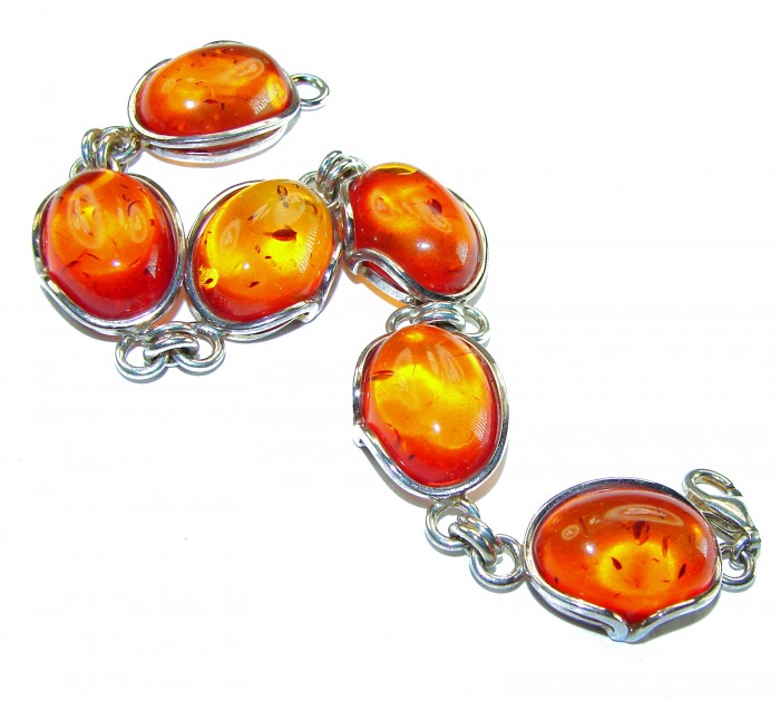 Excellent quality Baltic Amber .925 Sterling Silver entirely handcrafted Bracelet - Close-up of Baltic Amber bracelet in sterling silver setting.