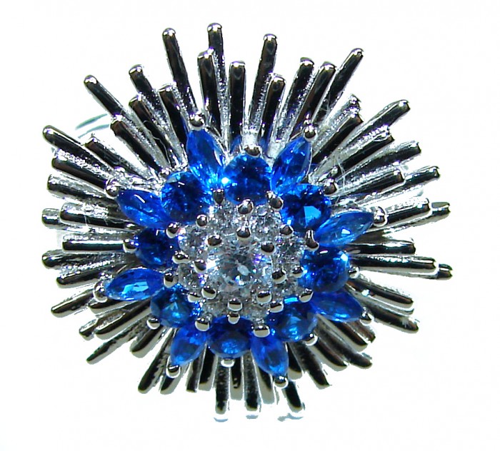 Supervona - Authentic 4.5 carat Sapphire .925 Sterling Silver handcrafted Ring size 8 - Front view of Supervona sapphire and silver sterling ring.
