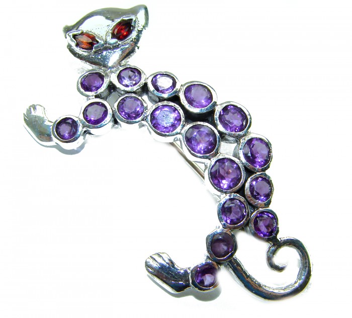 Purple Cat - 16.8 carat Natural Amethyst .925 Sterling Silver handmade Pendant Brooch - Purple cat brooch with amethyst stones, front view on white background.