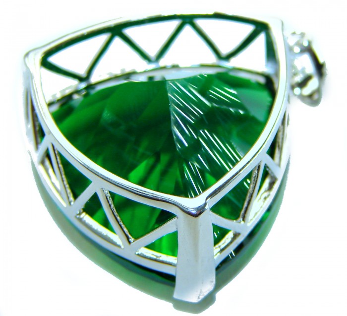 Trillion Cut Perfect 44.5 carat Volcanic Helenite .925 Sterling Silver handcrafted Pendant - photo 2