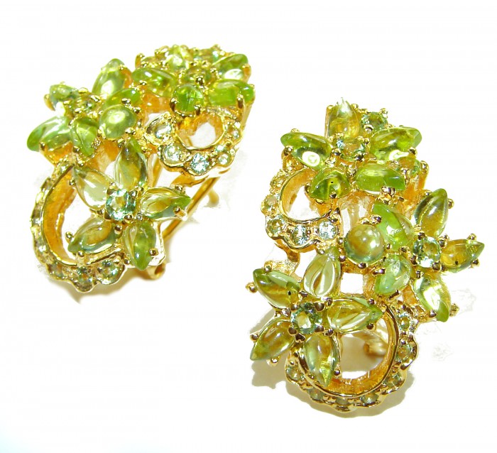 Marigolds authentic 21.5 carat Peridot 14K Gold over .925 Sterling Silver handcrafted Statement earrings - Pair of floral Peridot earrings, 14K gold, top view.