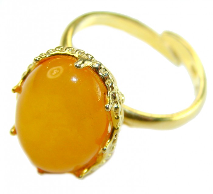Authentic Golden Butterscotch Baltic Amber 14K Gold over .925 Sterling Silver entirely handcrafted ring; s. 7 adjustable - Amber ring with gold detail, close-up angle