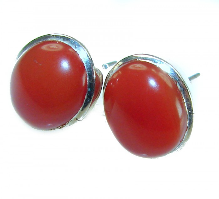Sublime Orange Carnelian .925 Sterling Silver handmade earrings - Side view of orange carnelian sterling silver earrings