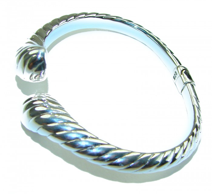 Italy made Bracelet in best quality highly polished .925 Sterling Silver - Side view of polished .925 sterling silver twisted bracelet