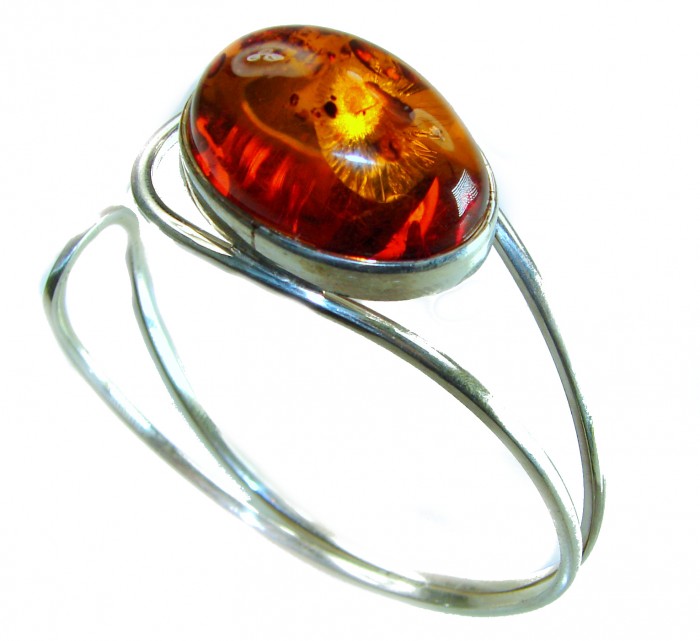 Classy Design Genuine BEST QUALITY Baltic Amber .925 Sterling Silver handamde Bracelet / Cuff - Side view of a sterling silver bracelet with Baltic amber stone.