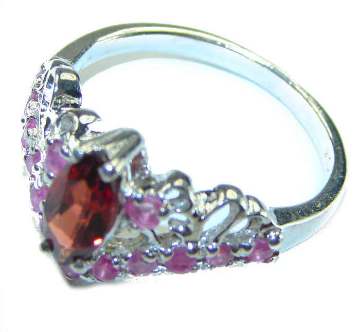 Timeless Treasure 1.7 carat Ruby .925 Sterling Silver handcrafted Ring size 6 - photo 1