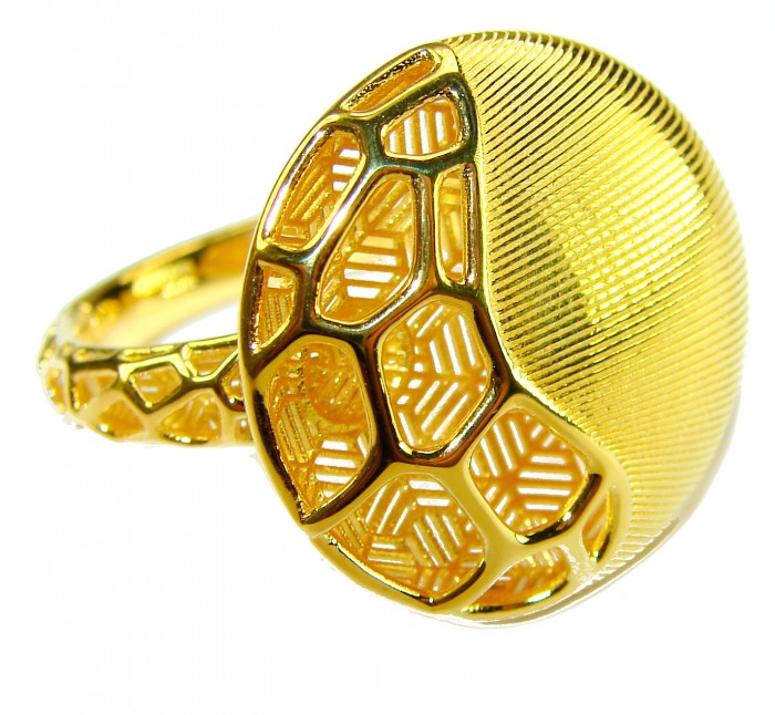 Dubai Style .925 Sterling Silver dipped in 22K Gold handmade Large ring size 9 - Side view of Dubai Style gold-dipped sterling silver ring with patterns.