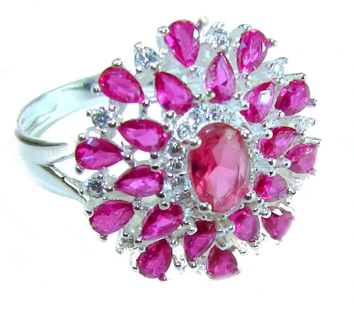 11.2 carat oval cut Brazilian Pink Tourmaline .925 Silver handcrafted Cocktail Ring s. 7 3/4 - Close-up of 11.2 carat pink tourmaline ring in .925 silver setting
