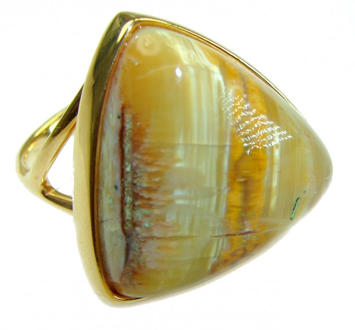 Oramge Aura best quality 22.4 carat Mexican Opal 18K Gold over .925 Sterling Silver handmade ring 11 1/2 - Close-up of orange aura 22.4 ct Mexican opal ring in 18K gold setting.