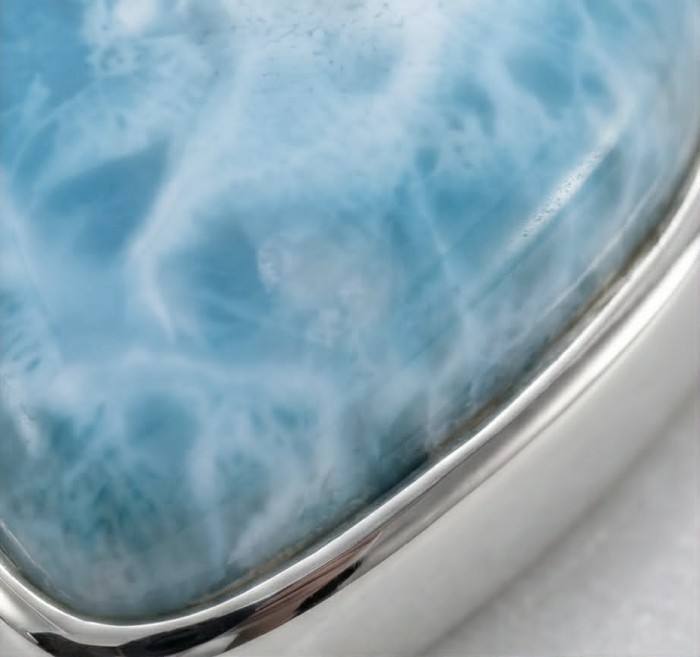 Rare and Spectacular 2259 carat authentic Andean (Peruvian) Blue Opal .925 Sterling Silver Handcrafted Ring size 8 - Close-up of blue gemstone in silver setting, Andean origin, 2259 carats.