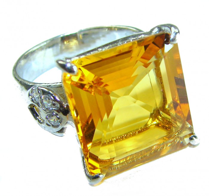 Oversized Golden Rays of Sunlight cushion cut 22.5 carat Golden Topaz .925 Sterling Silver Large Ring size 8 1/2 - Close-up of oversized cushion cut golden gemstone ring with silver band