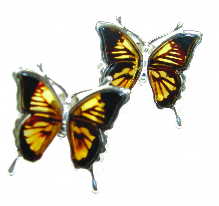 Butterflies carved Baltic Polish Amber .925 Sterling Silver earrings - Close-up of butterfly amber earrings in sterling silver.