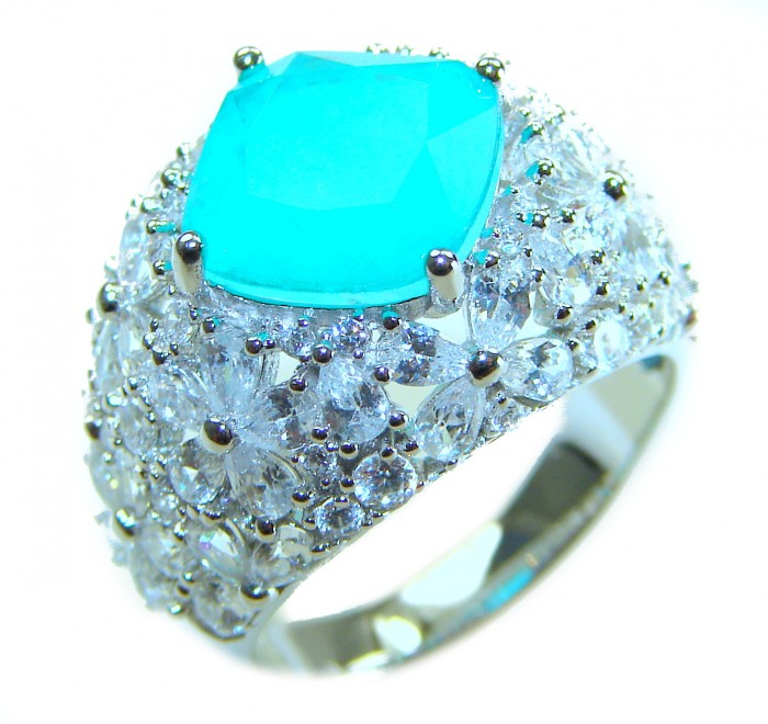 Pacific green - Vintage style - 9.5 carat Emerald .925 Sterling Silver handcrafted Statement Ring size 7 1/4 - Close-up of vintage style ring with emerald and white stones