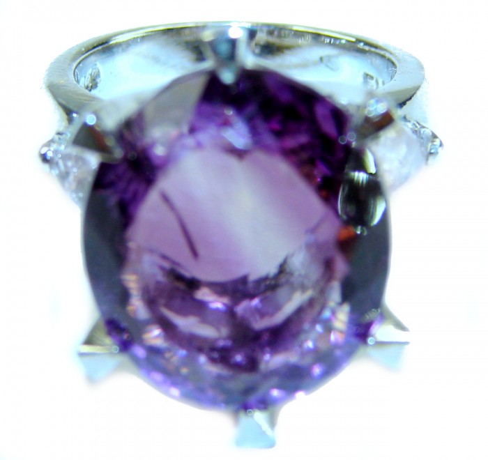 Purple Odyssey 9.5 carat natural Purple Amethyst .925 Sterling Silver Handcrafted Ring size 5 1/2 - Close-up of 9.5 carat purple amethyst ring in sterling silver.