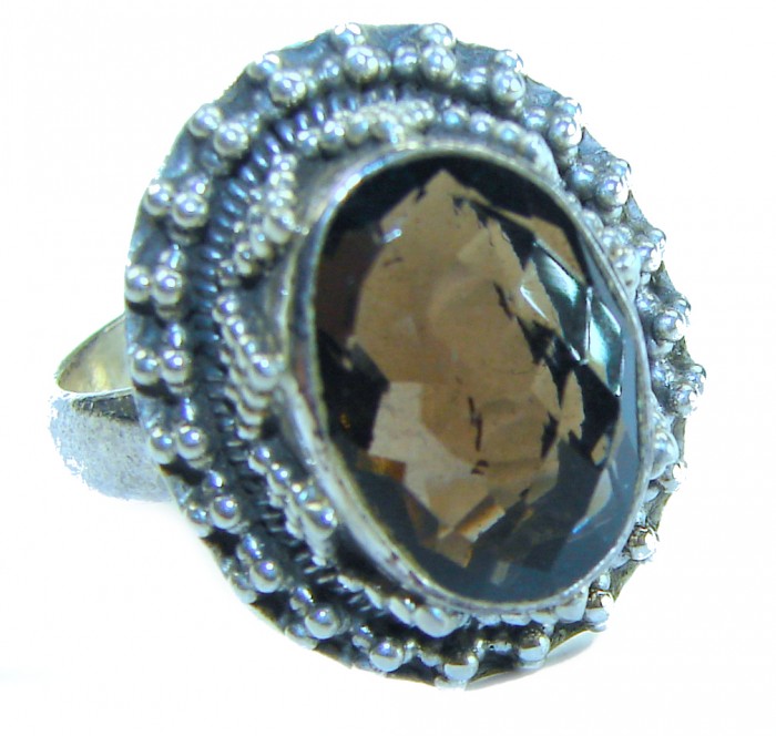Rare - 5.5 carat Champagne Smoky Topaz .925 Sterling Silver Ring size 8 - Stone close-up of 5.5 carat Champagne Smoky Topaz in .925 Sterling Silver