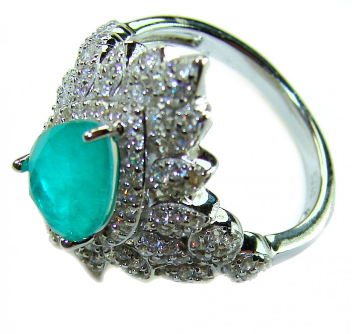 Vintage style - Timless Beauty 6.5 carat Emerald .925 Sterling Silver handcrafted Statement Ring size 6 1/2 - Side view of vintage-style emerald ring with diamond detailing.