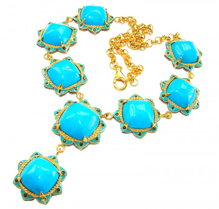 Very RARE! 89.8 grams genuine Sleeping Beauty Turquoise from Globe, Arizona .925 Sterling Silver 22K Gold over handcrafted Necklace, Following the mine's closure in 2012, its scarcity has significantly increased its value - Turquoise necklace with gold chain, clasp detail, top view.