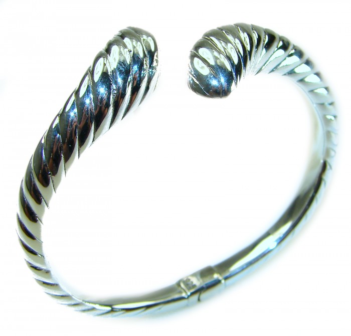 Italy made Bracelet in best quality highly polished .925 Sterling Silver - Italy made .925 silver bracelet, highly polished, top angle view.