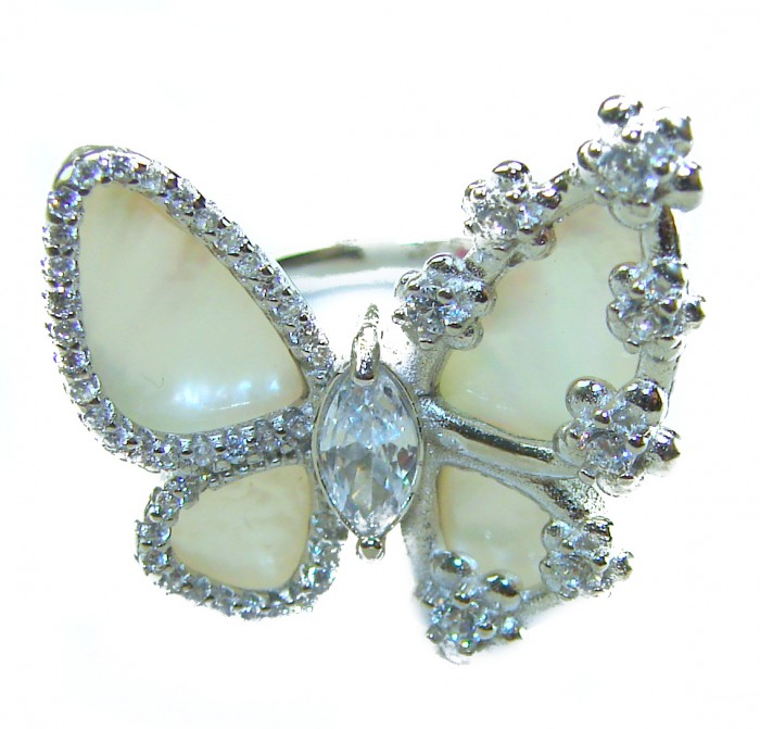 White Butterfly Blister Pearl .925 Sterling Silver brilliantly handcrafted ring s. 6 1/4 - Butterfly ring close-up, white pearl and crystal detail, sterling silver.